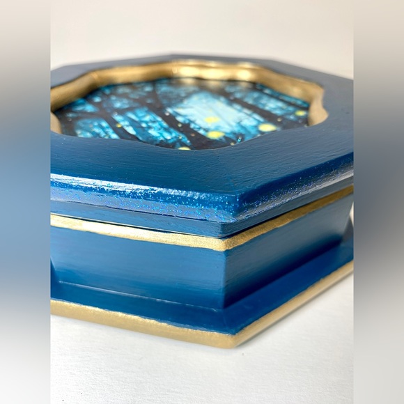 ORIGINAL Acrylic Landscape Art Upcycled Hand Painted Vintage Wood Jewelry Box - Picture 6 of 10